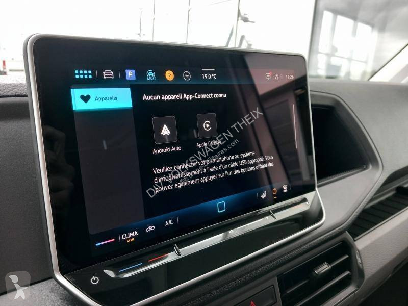 Коммерческий автомобиль Volkswagen CRAFTER VAN...