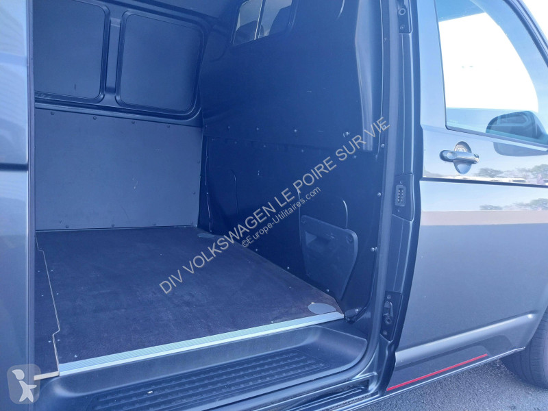 Furgoneta Volkswagen TRANSPORTER 6.1 VAN L1H1...