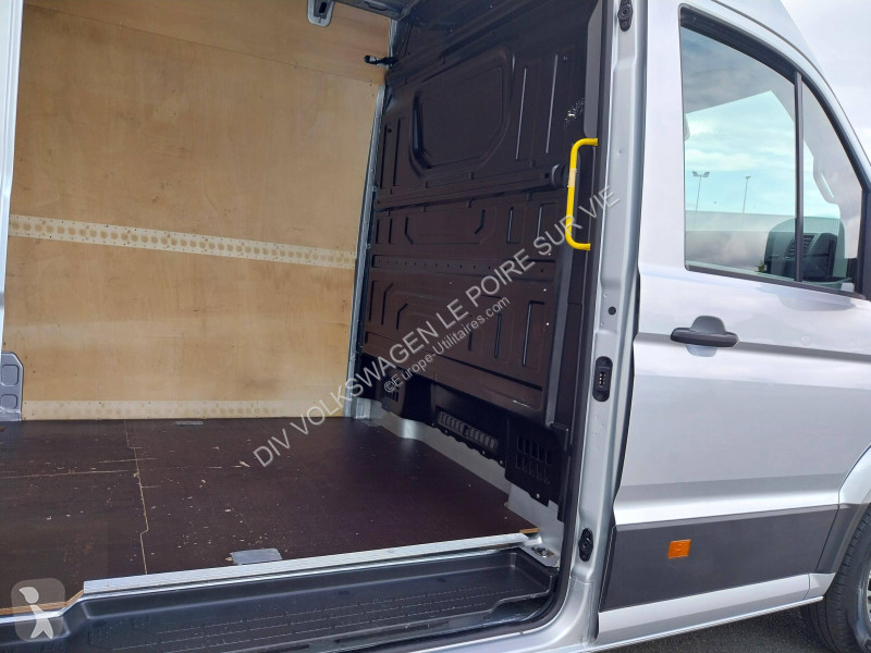 عربة نفعية Volkswagen CRAFTER VAN 35 L4H3 2.0...