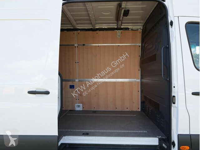 Mercedes Sprinter 317...