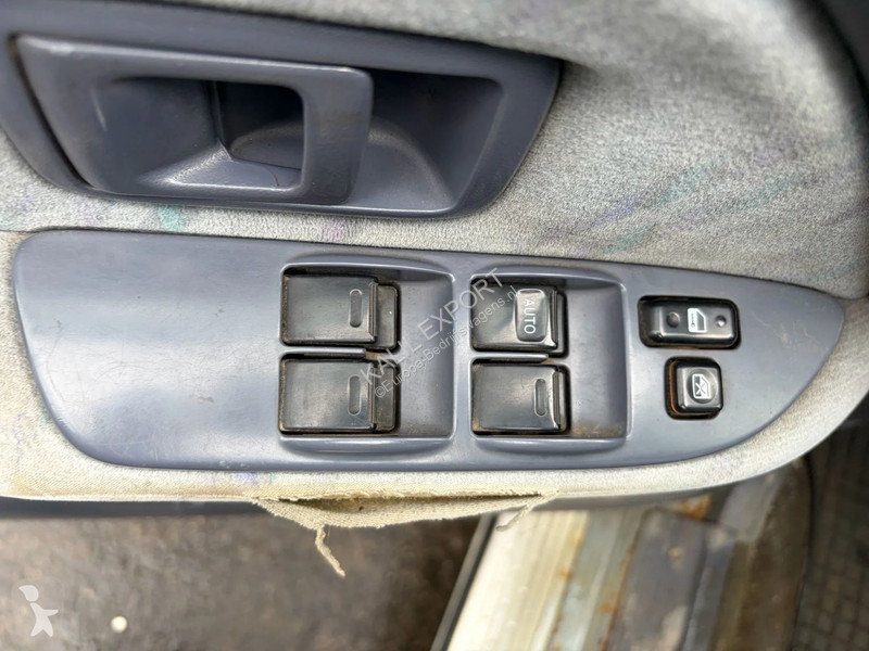 Furgoneta Toyota Prado - Diesel Engine 4x4 - 5...