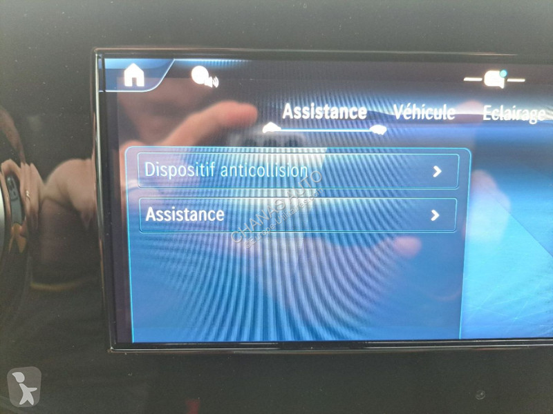 Véhicule utilitaire Mercedes 317 CDI 43 3.5T...
