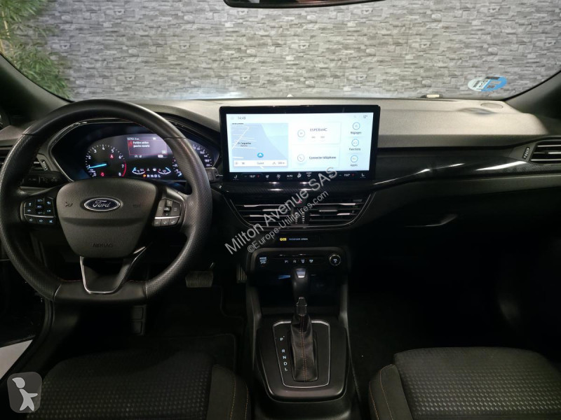 Véhicule utilitaire Ford FOCUS 1.0 EcoBoost...