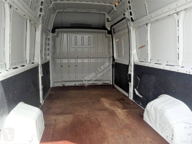 Peugeot  Transporter
