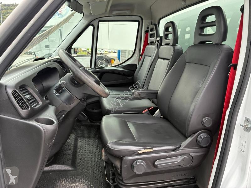 Véhicule utilitaire Iveco CCb 35C16H3.0L -...