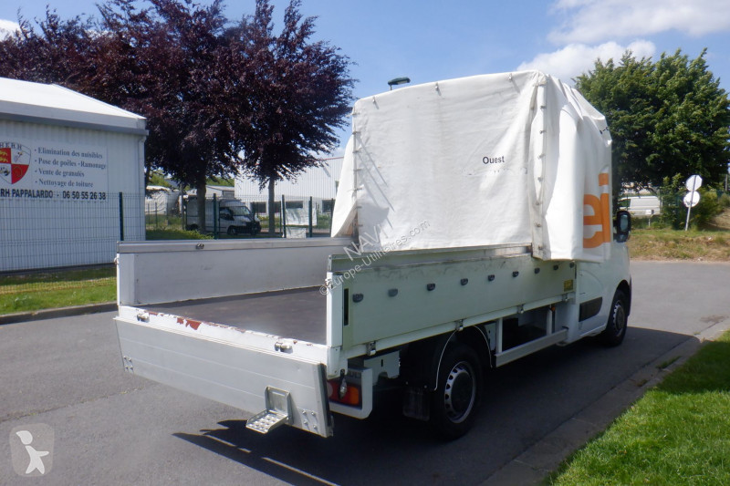 Véhicule utilitaire Renault MASTER BACHÉ  2.3...