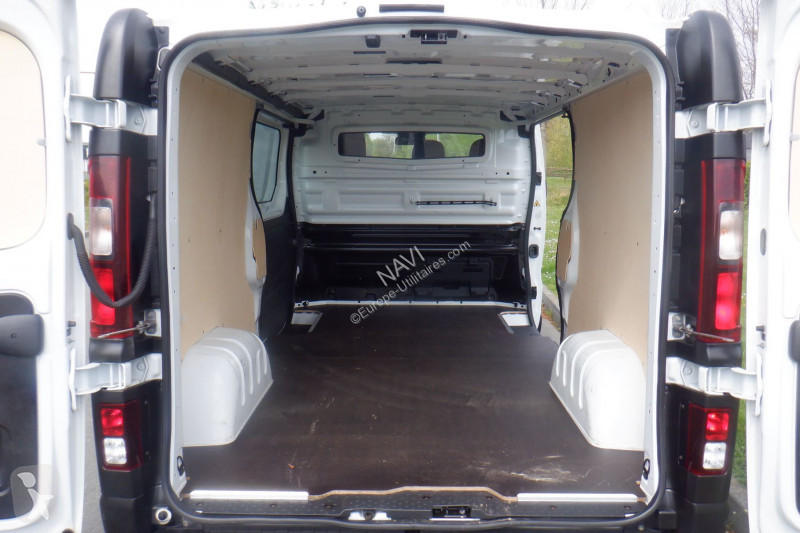 Furgoneta Renault TRAFIC III FG 2.0 BLUE DCI...