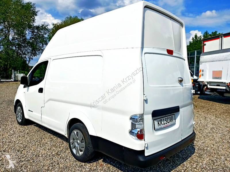 Samochód dostawczy Nissan