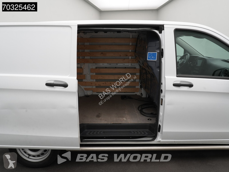 Véhicule utilitaire Mercedes 112 Elektrisch...
