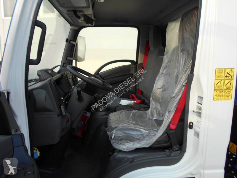 Furgoneta Isuzu