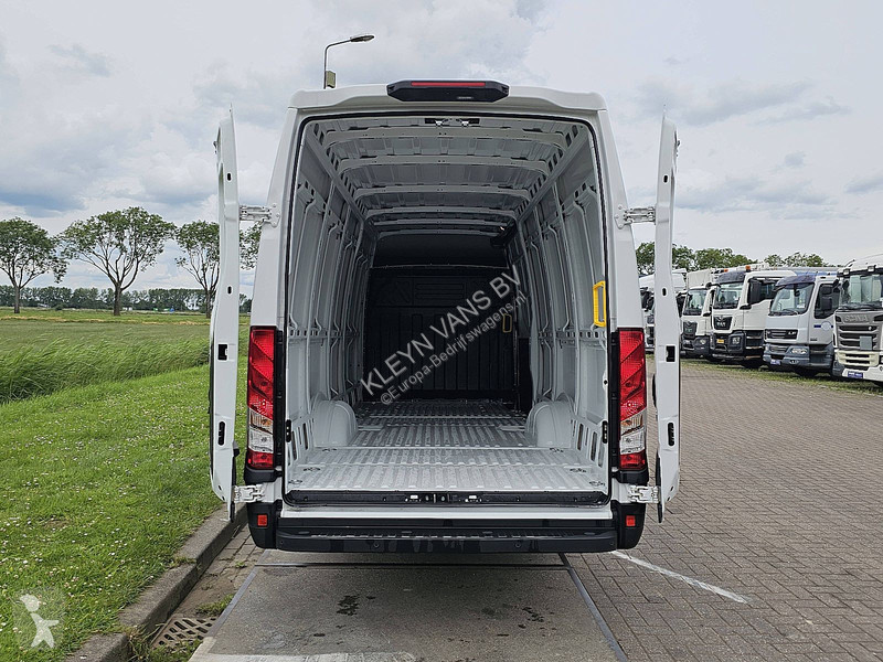 Furgoneta Iveco 35S18 L4H2 3.0 Aut. 176pk!
