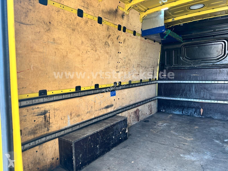 MAN 3.140 4x2 Kastenwagen mit Ladebordwand...