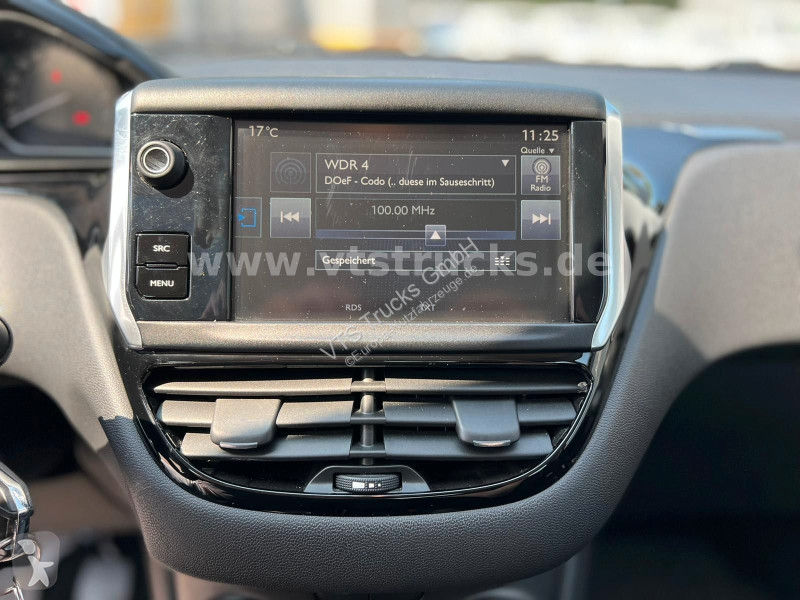 Samochód dostawczy Peugeot Active  *Motorschaden*