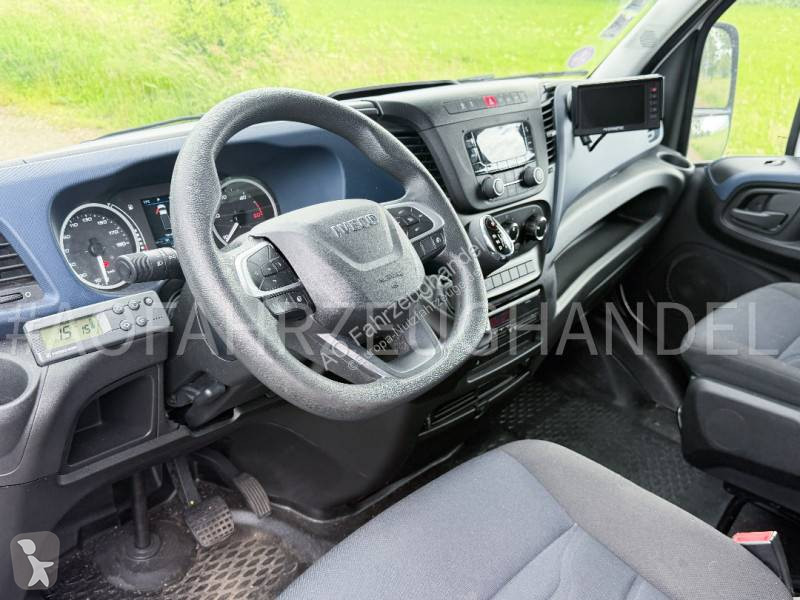 Samochód dostawczy Iveco