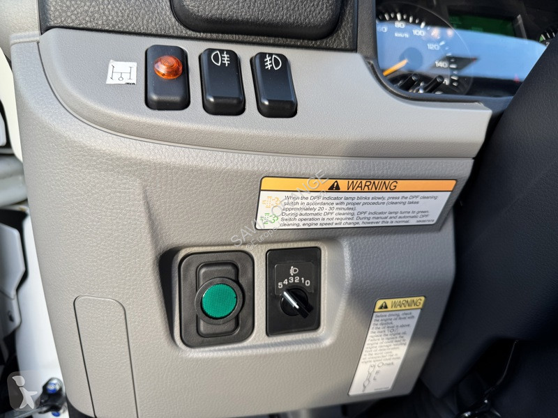 Samochód dostawczy Mitsubishi Fuso 3C13 Nacelle...