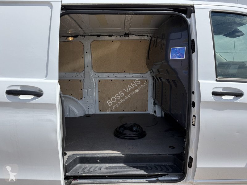 Furgoneta Mercedes 112 66kWh L2 Elektrisch...