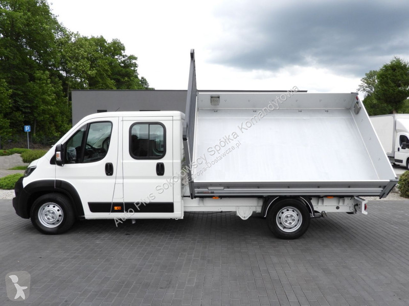 Samochód dostawczy Peugeot  BOXER