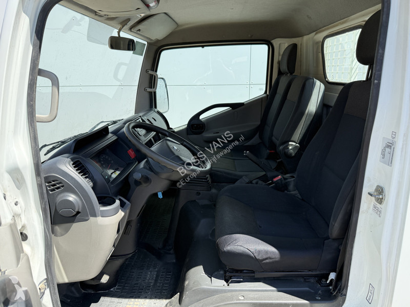 Samochód dostawczy Nissan 130PK 3.0 Kipper 3L...