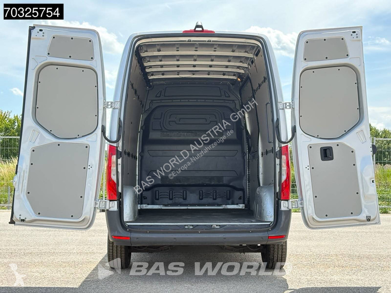 عربة نفعية Mercedes 215 CDI Automatik 150PS...