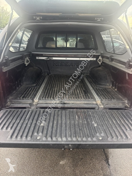 Véhicule utilitaire Nissan NAVARA 3.0 V6 DCI...
