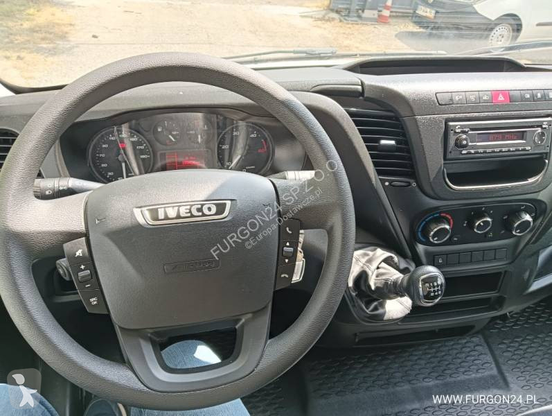 Samochód dostawczy Iveco