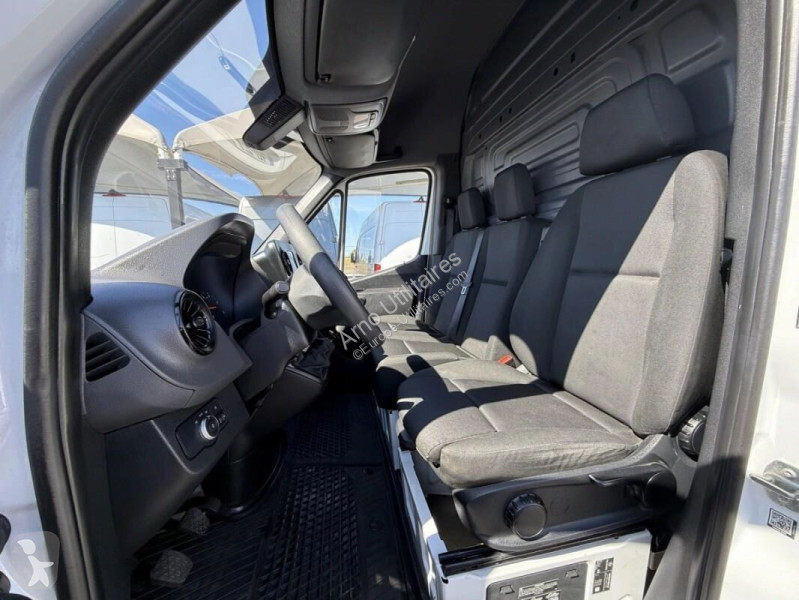 Véhicule utilitaire Mercedes
