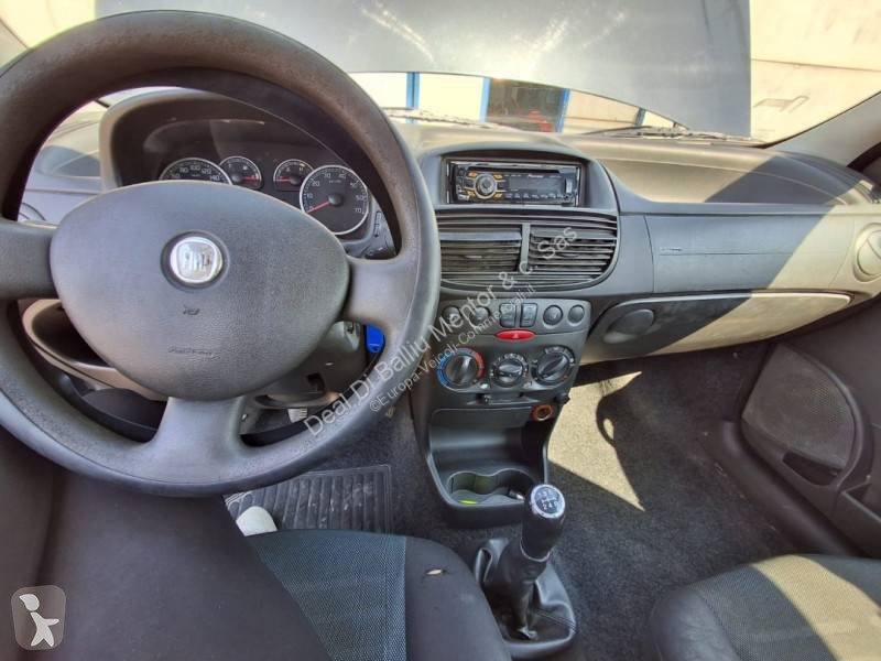Samochód dostawczy Fiat