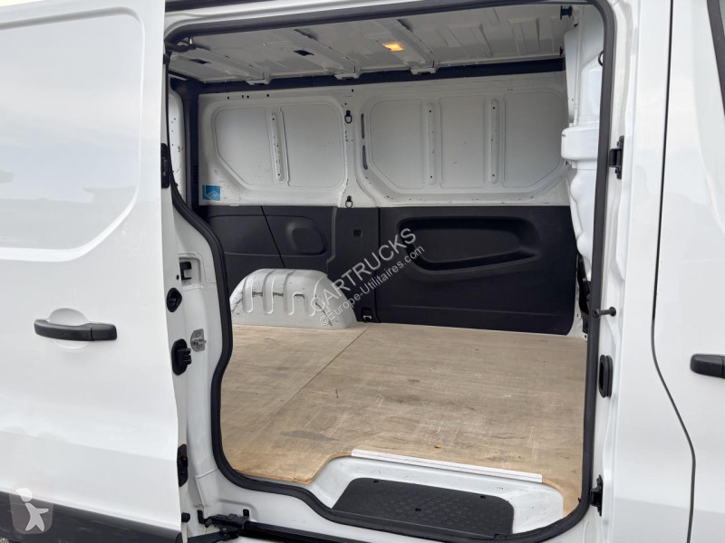Furgoneta Renault TRAFIC L1H1 1000 Kg 2.0...