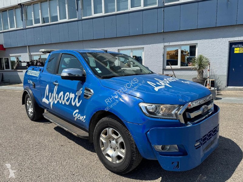 Ford 4X4 TOW TRUCK + WINCH + REMOTE - EURO 6!...