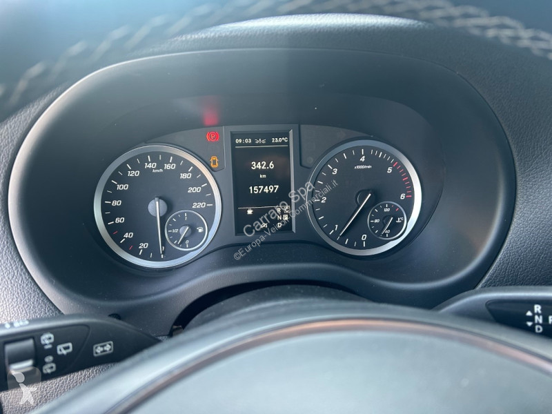 عربة نفعية Mercedes III