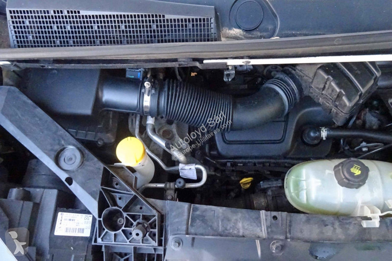 عربة نفعية Renault TRAFIC 1,6 DCI 95 L1H1