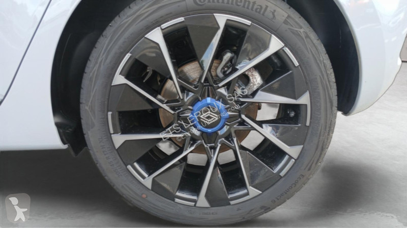 Véhicule utilitaire Renault CLIO V