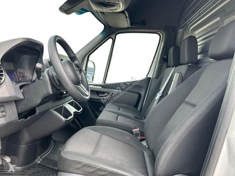 Furgoneta Mercedes 319 2.0 cdi T 37/35 rwd...