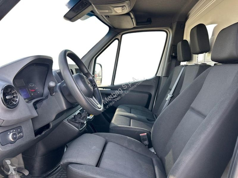 Furgoneta Mercedes 315 2.0 cdi T 37/35 rwd