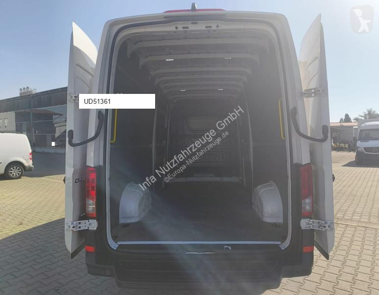 Volkswagen  Transporter