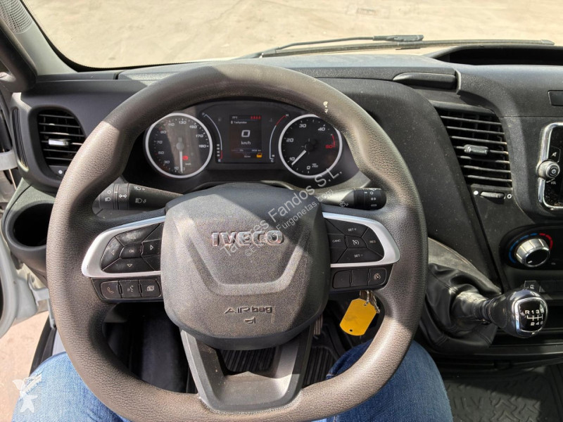 Iveco  35C16 3.0 DOBLE CABINA  CAJA BASCULANTE...