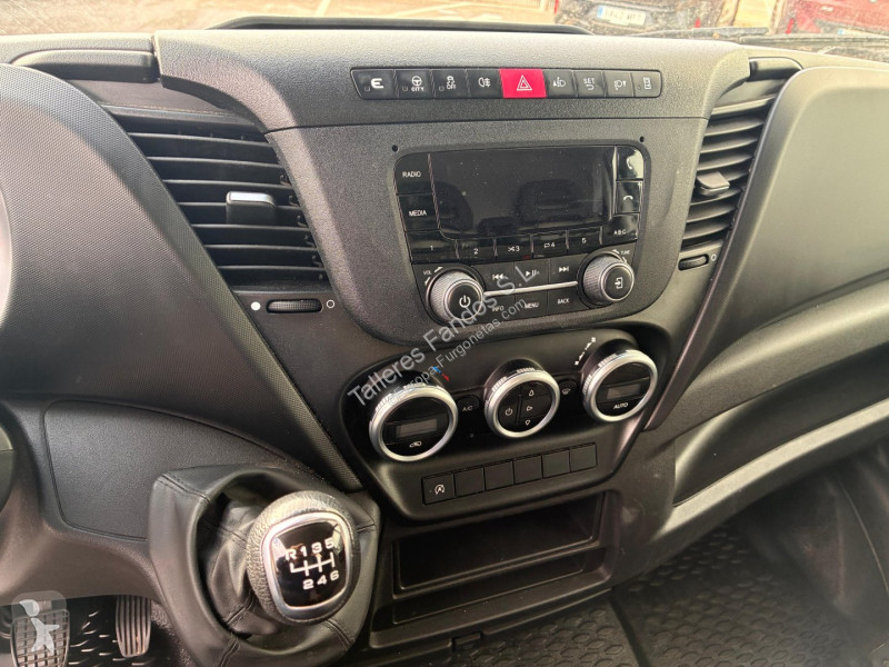 Furgoneta Iveco  35S16 V 12m3