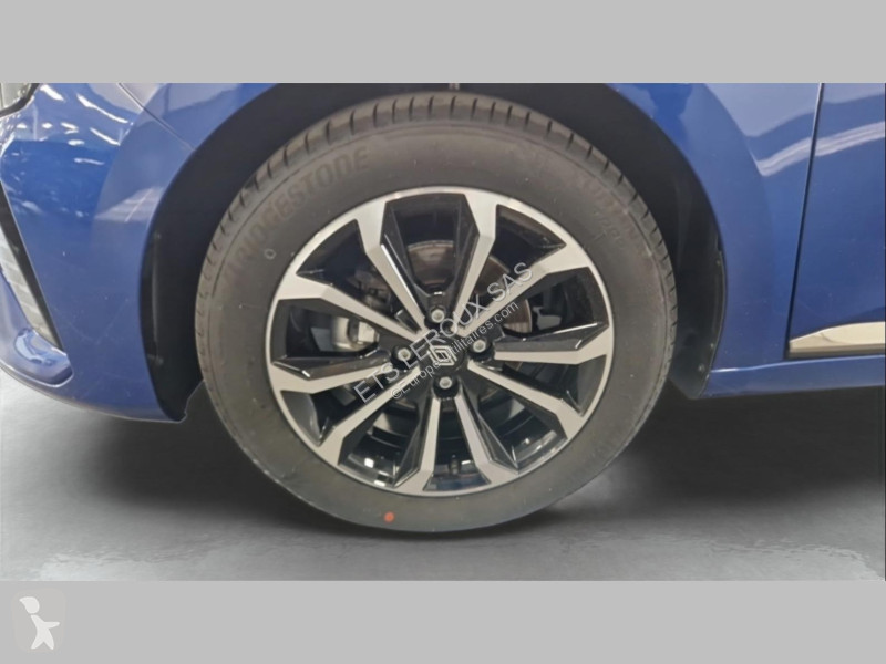 Véhicule utilitaire Renault CLIO V