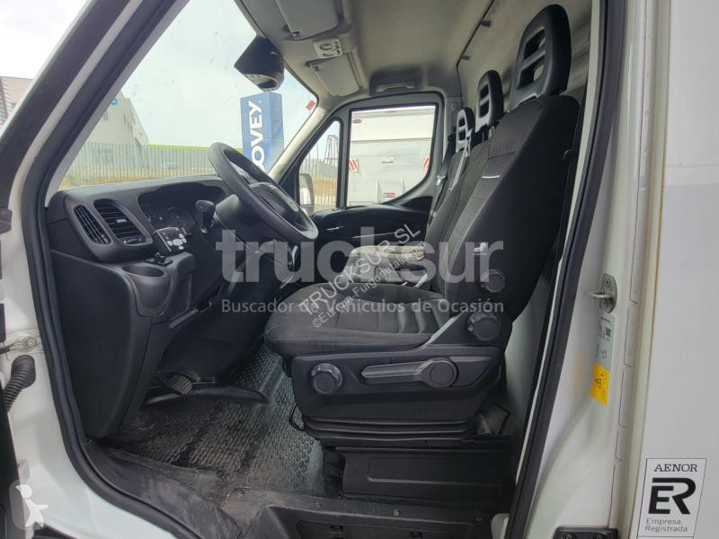 Furgoneta Iveco  DAILY 35S14 16M3