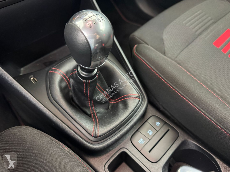 Furgoneta Ford 1.0 EcoBoost 125 mHEV ST-Line X