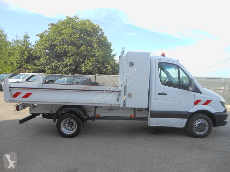 Véhicule utilitaire Mercedes Benne 514 CDI 37...