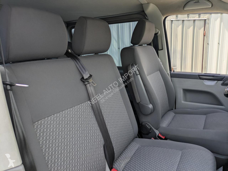 Véhicule utilitaire Volkswagen TRANSPORTER T5 4...