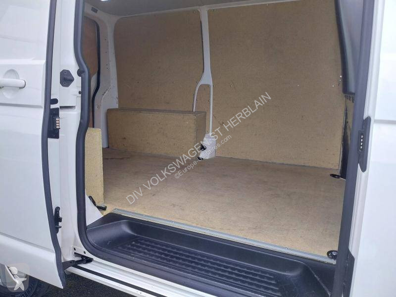 Комерційні автомобілі Volkswagen TRANSPORTER...