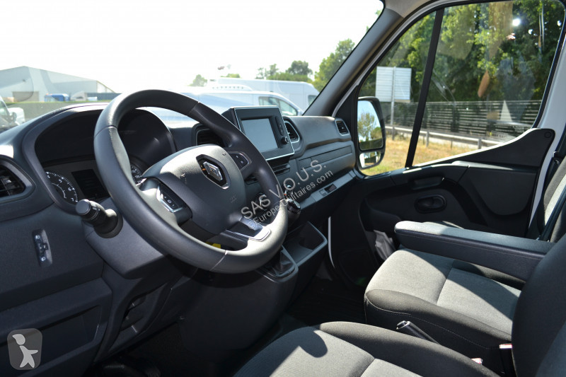 Véhicule utilitaire Renault RENAULT MASTER III...