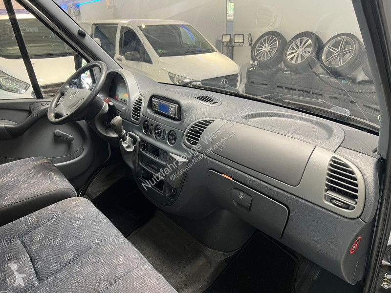 عربة نفعية Mercedes...