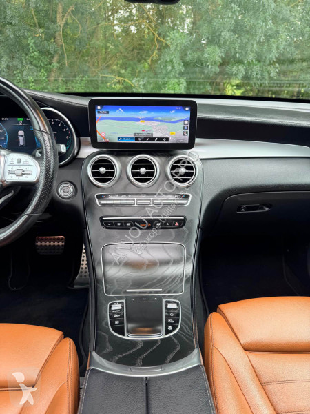 Mercedes 300 DE 9G-TRONIC 4MATIC AMG LINE...