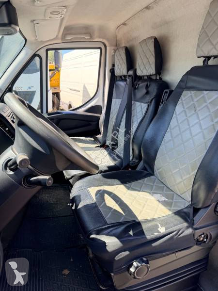 Furgoneta Iveco