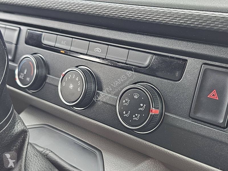 Furgoneta Volkswagen 2.0 TDI T6.1 150Pk L2H1 Autm