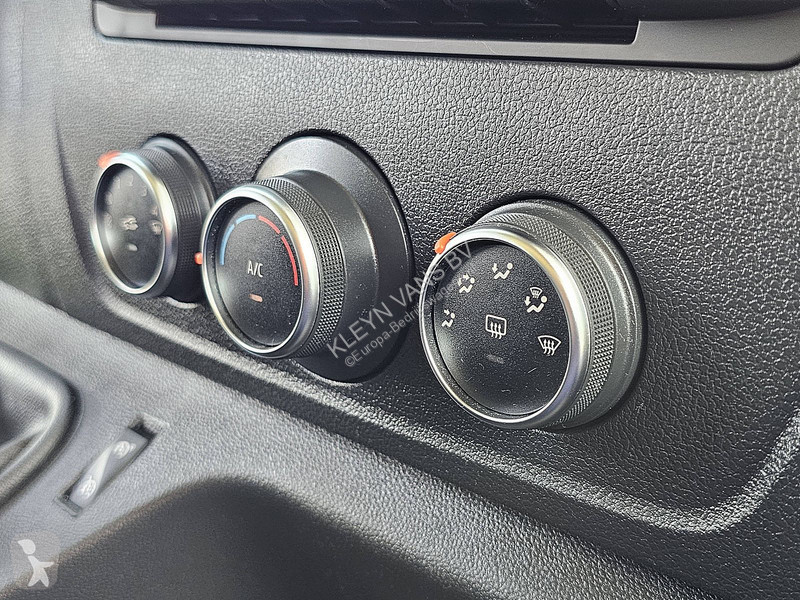 Furgoneta Renault 2.3 L2H2 Dubbele Cabine!