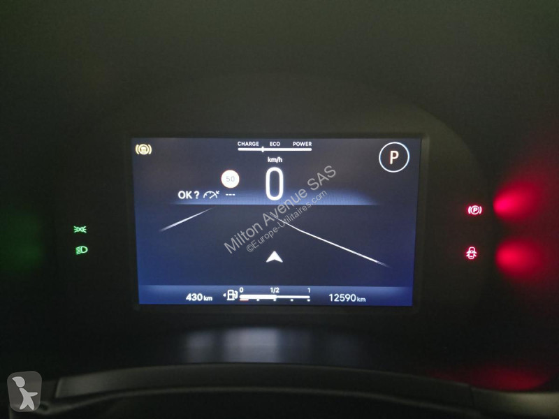 Samochód dostawczy Fiat FIAT 600 1.2 Hybrid -...